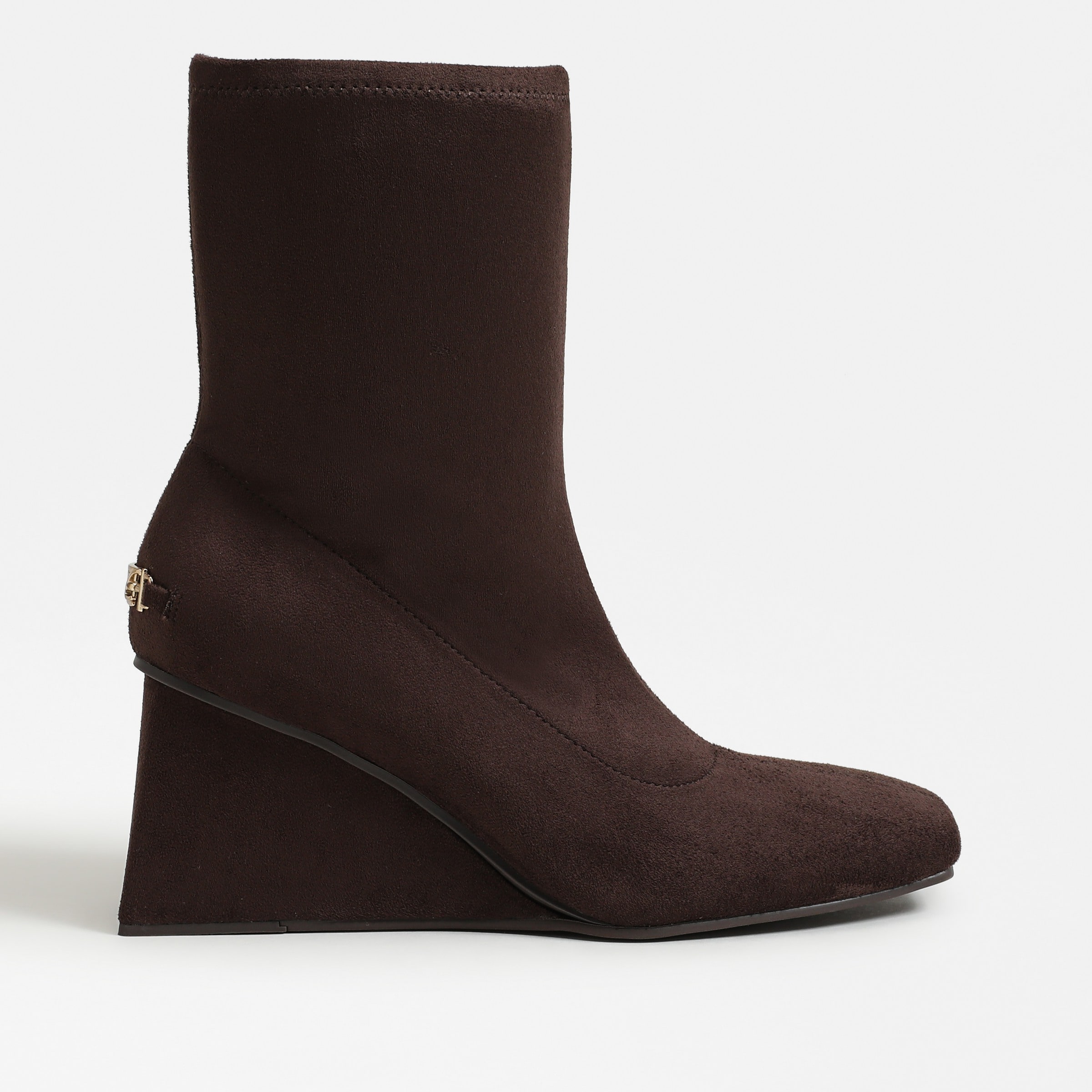 boots featuring the lia wedge boot in dark chocolate