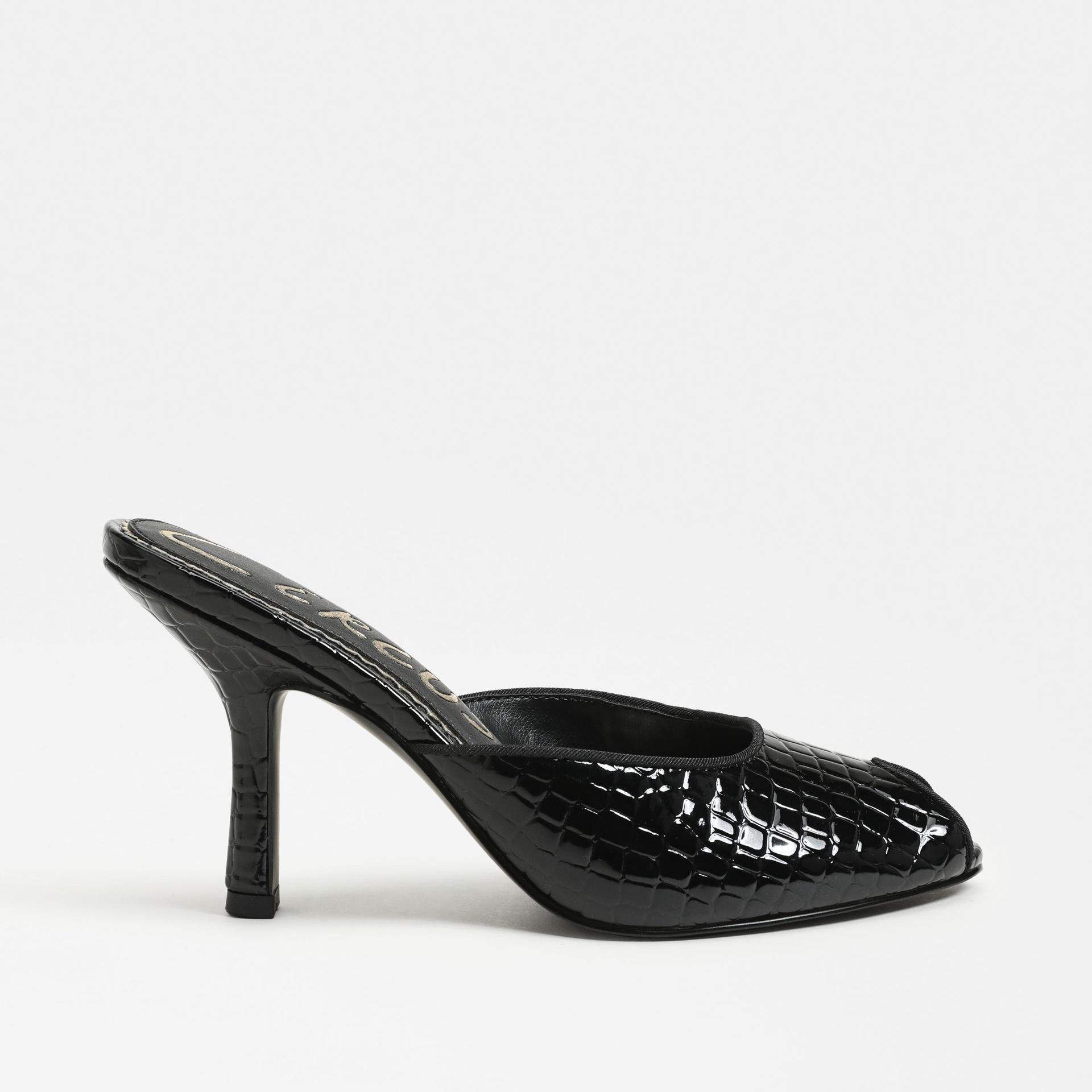 shop heels